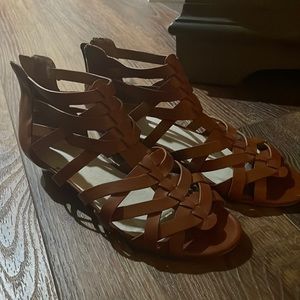 Women’s Brown Leather Gladiator sandals. Size 10